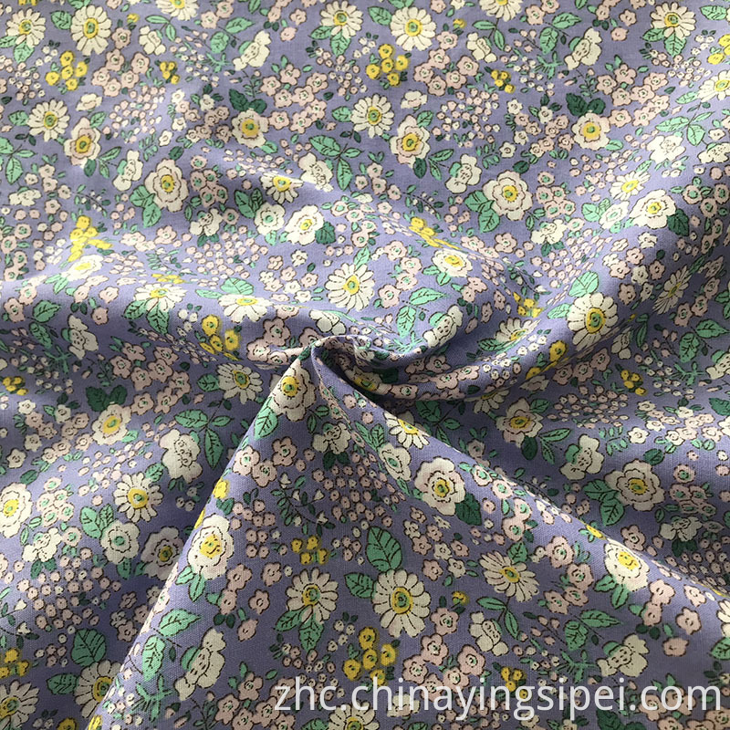 2021热销售编织100％棉布印花织物制造商在中国棉花面料的服装